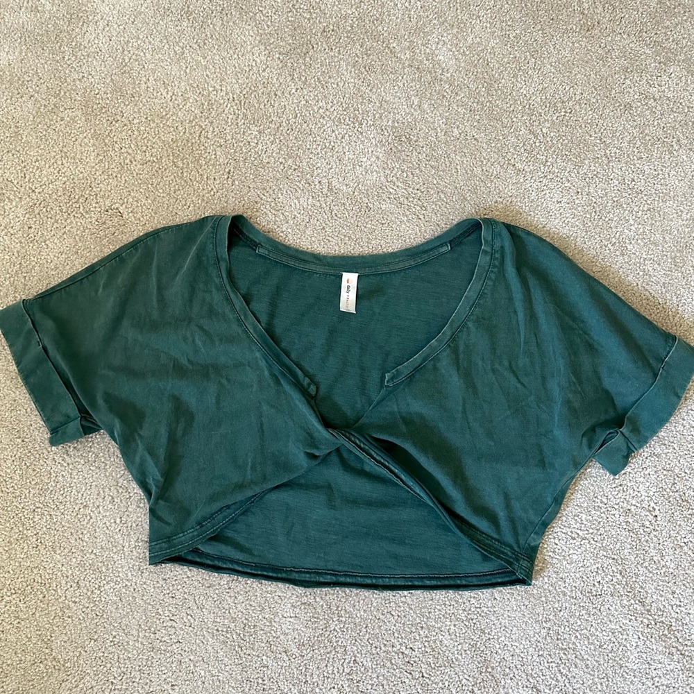 Anthropologie Daily Practice crop top size XS